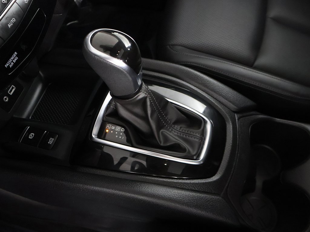 Used 2022 Nissan Rogue Sport SL w/ Premium Package image 48