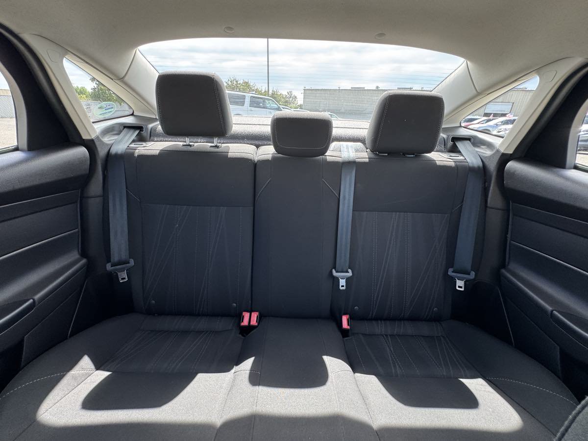 Used 2017 Ford Focus SE FWD image 33