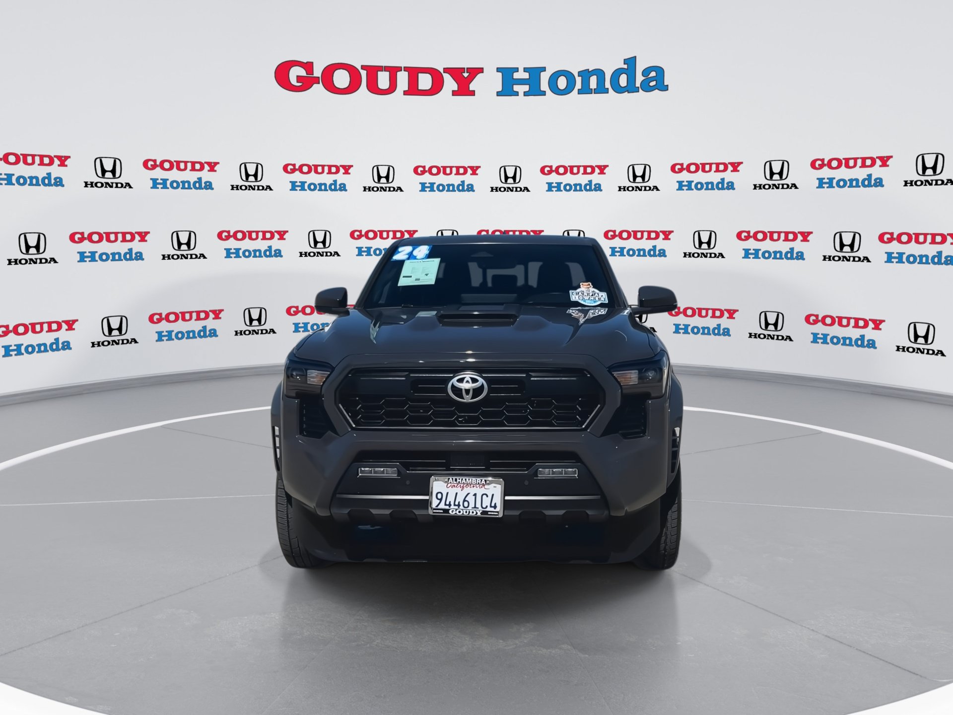 Used 2024 Toyota Tacoma TRD Sport RWD image 3