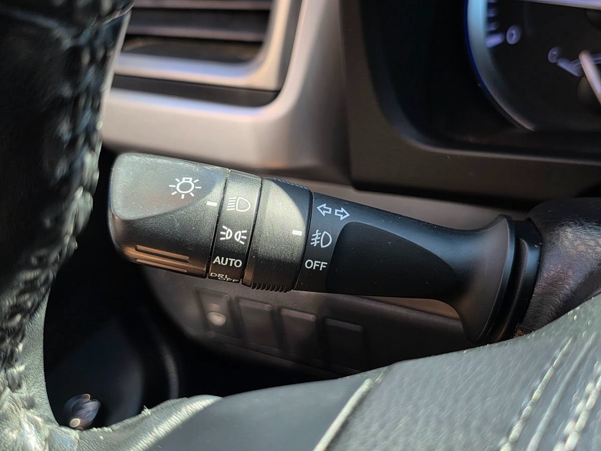Used 2018 Toyota Highlander XLE FWD image 42