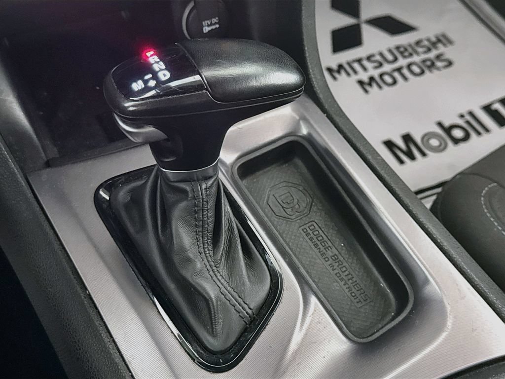 Used 2021 Dodge Charger R/T w/ Blacktop Package RWD image 17