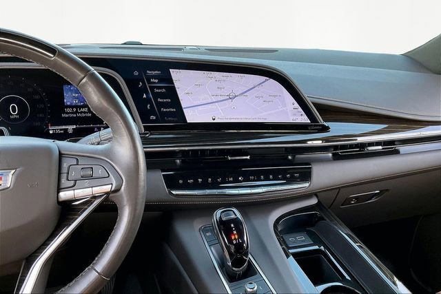 Used 2022 Cadillac Escalade Premium Luxury image 9