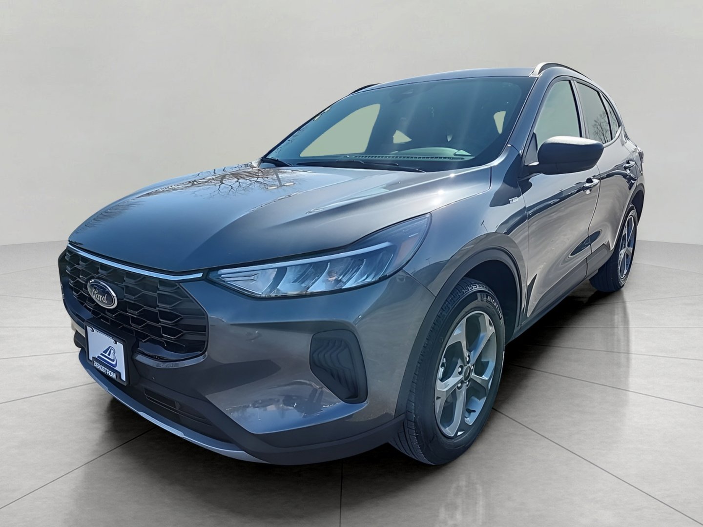 Certified 2025 Ford Escape ST-Line AWD/4WD image 3