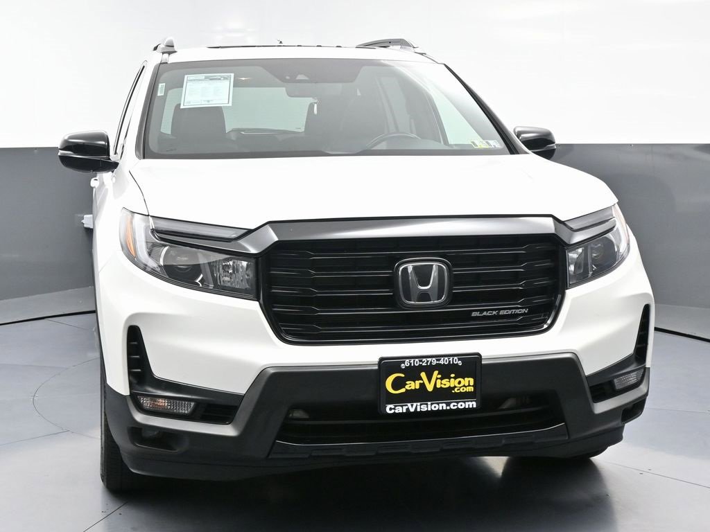 Used 2024 Honda Passport Black Edition image 4