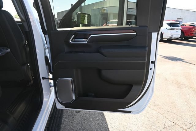 New 2026 GMC Sierra 3500 Denali w/ Denali Reserve Package AWD/4WD image 14