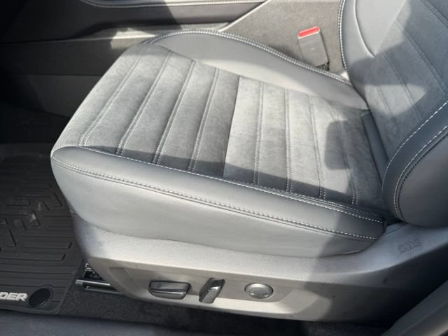 New 2026 Mitsubishi Outlander LE FWD image 22