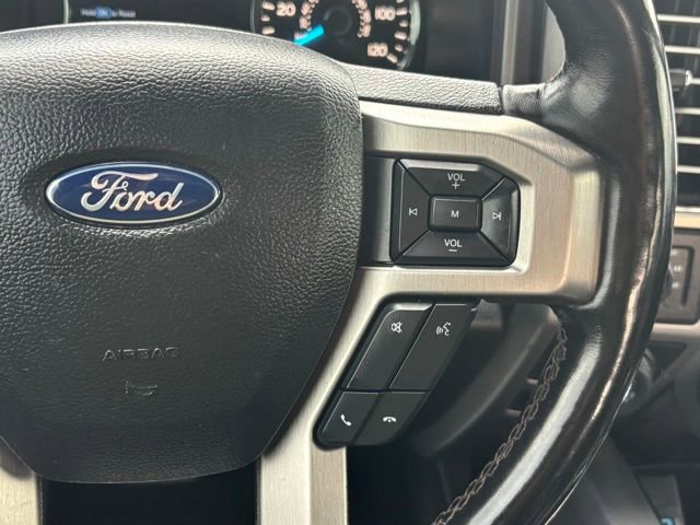 Used 2018 Ford F150 Platinum w/ Equipment Group 701A Luxury image 31