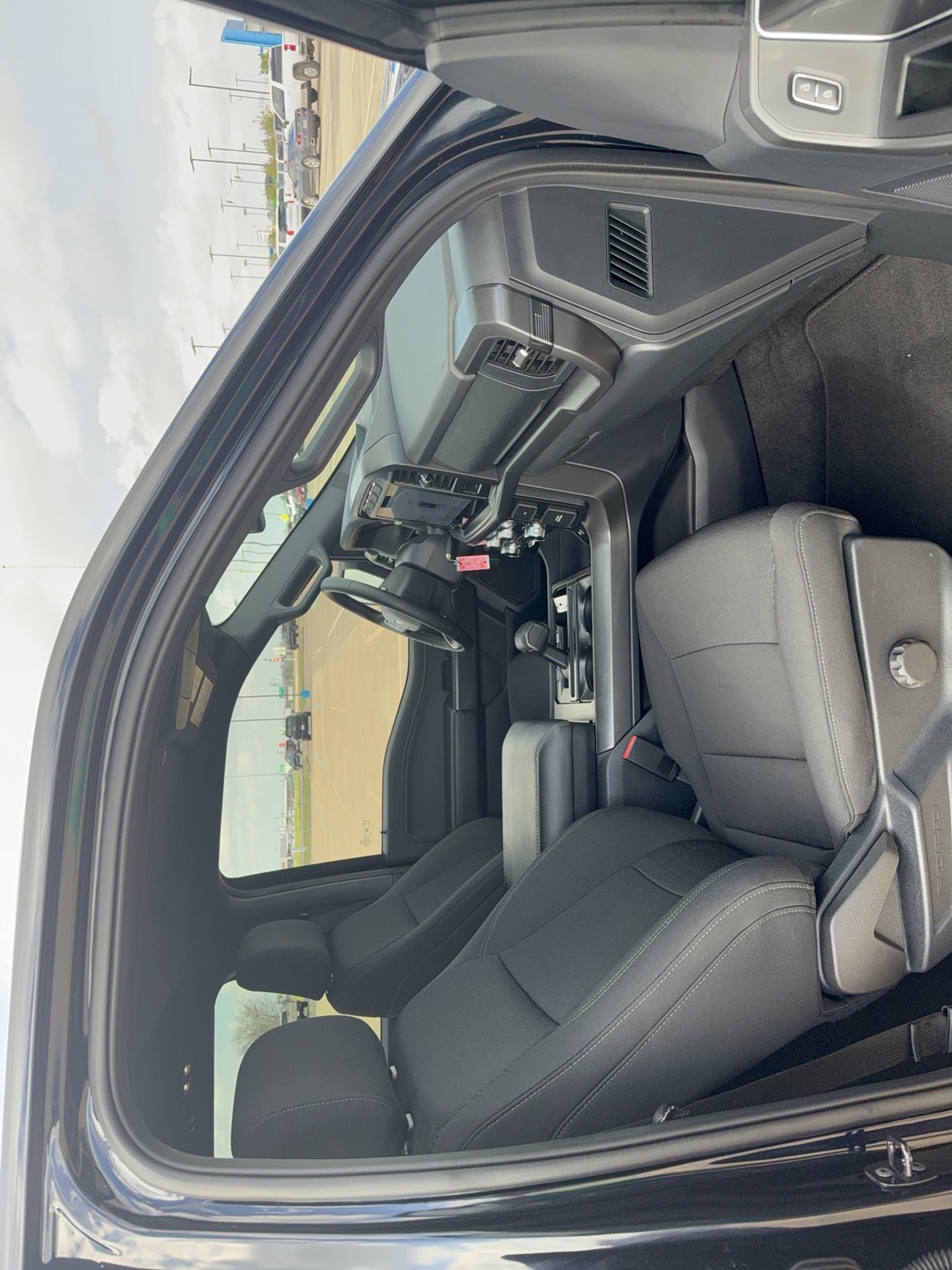 Used 2024 Ford F150 XLT w/ XLT Black Appearance Package image 12