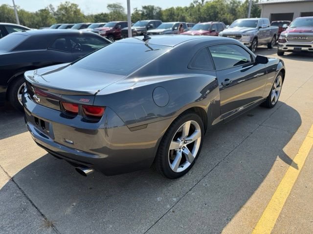 Used 2010 Chevrolet Camaro SS w/ RS Package RWD image 6