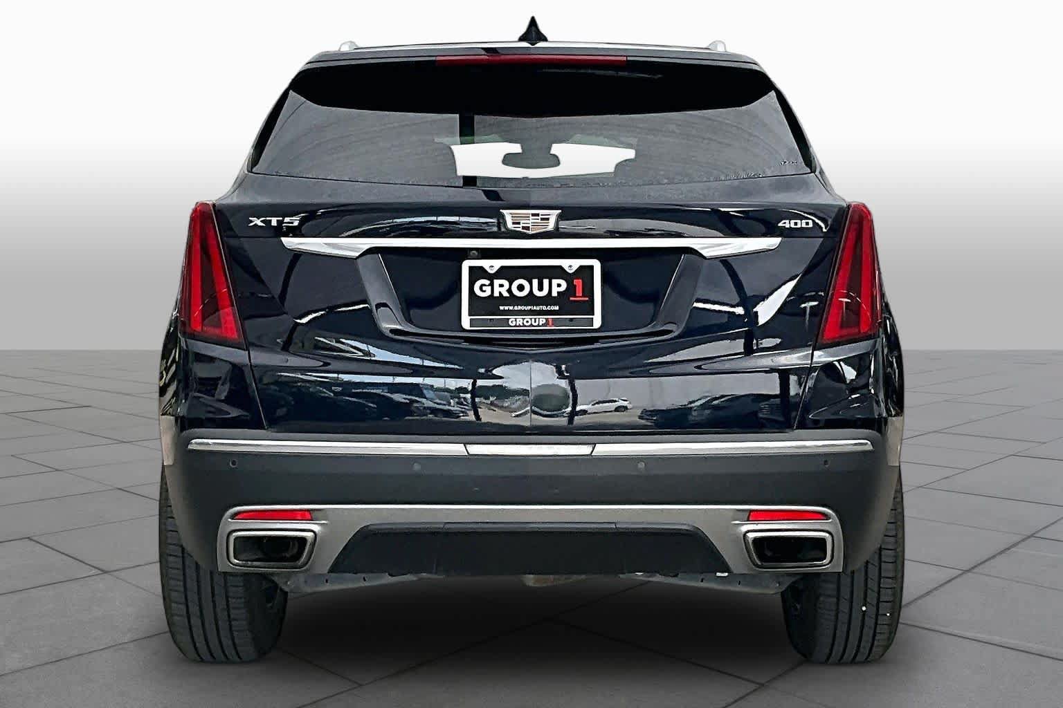 Used 2021 Cadillac XT5 Premium Luxury FWD image 5