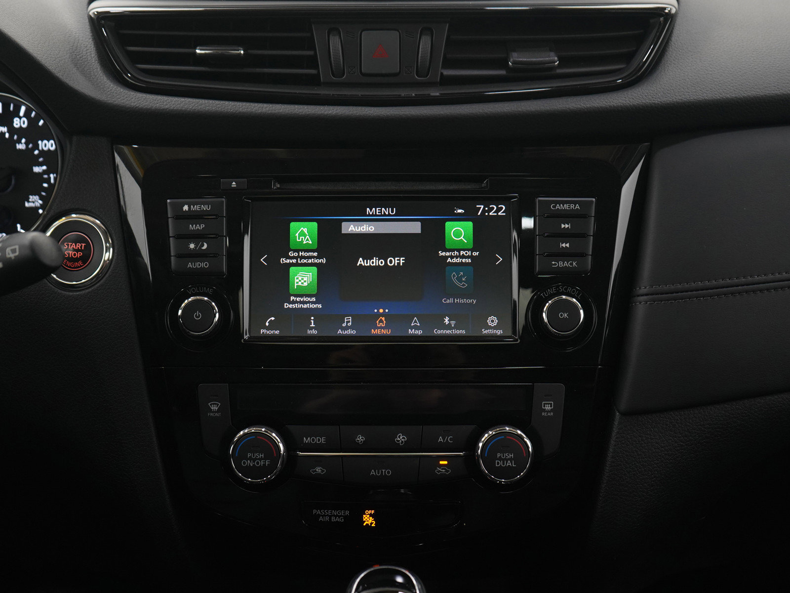 Used 2018 Nissan Rogue SL w/ Premium Package image 15