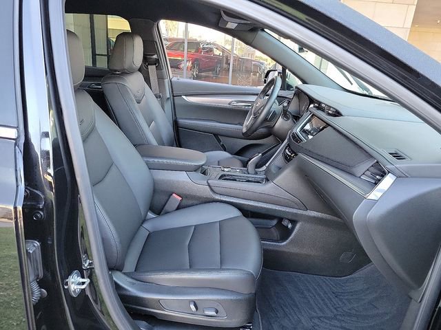 Used 2025 Cadillac XT5 Luxury image 24