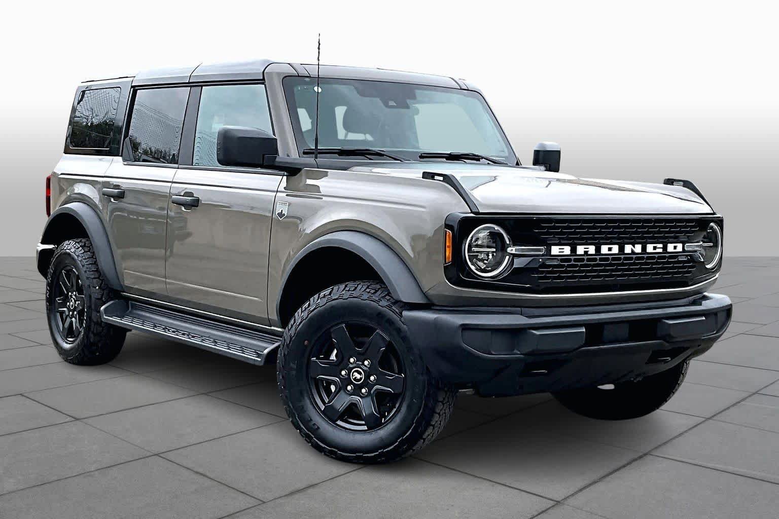 Certified 2025 Ford Bronco Big Bend image 3