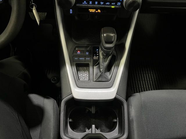 Certified 2022 Toyota RAV4 LE FWD image 20