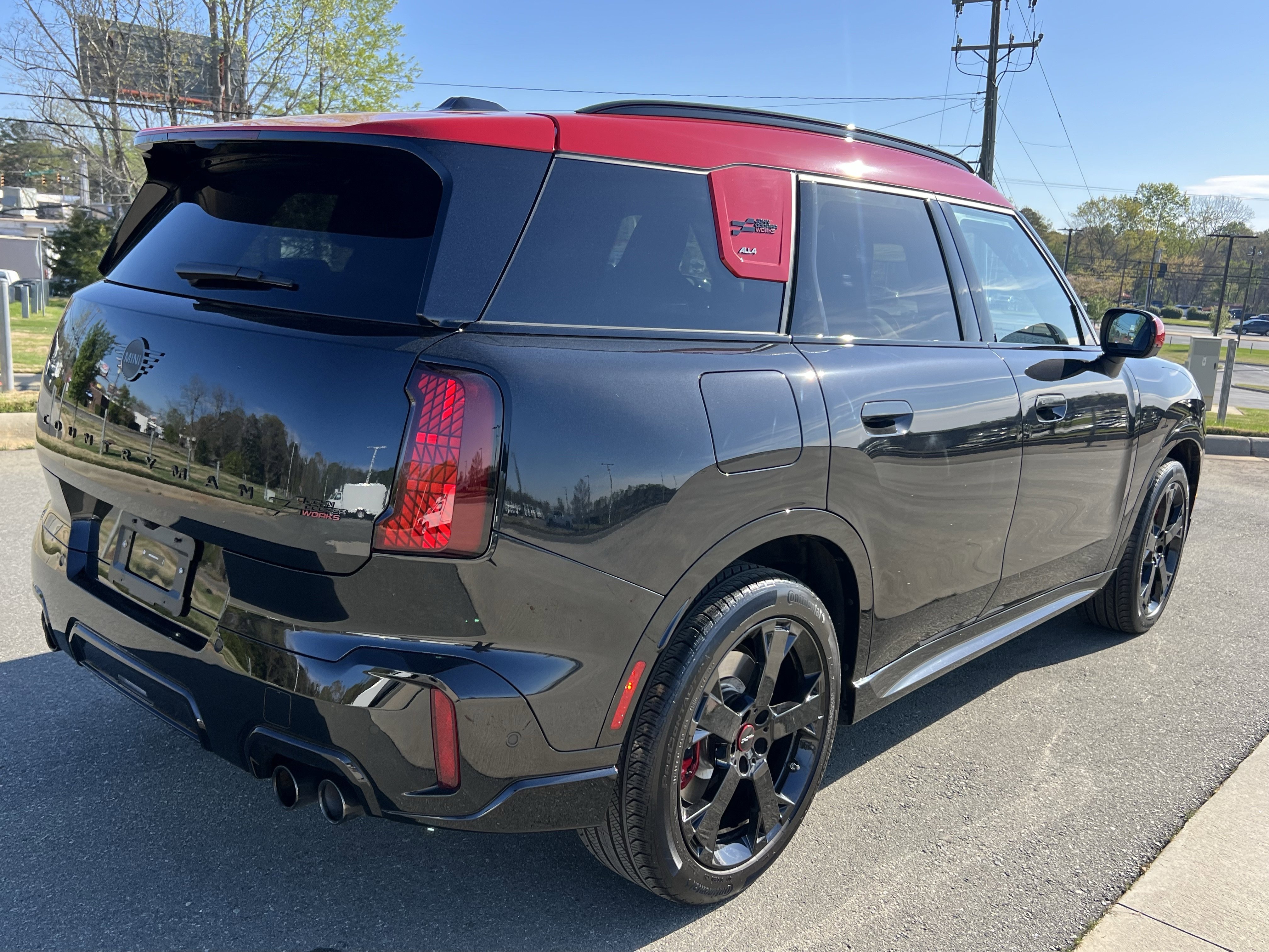 Used 2025 MINI Cooper Countryman John Cooper Works w/ Comfort Package Max image 9