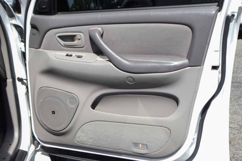 Used 2004 Toyota Tundra Limited RWD image 36