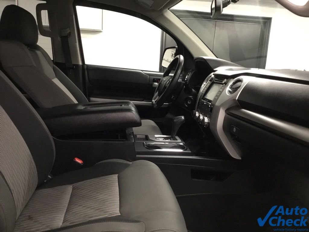Used 2017 Toyota Tundra SR5 w/ TRD Off Road Package AWD/4WD image 42