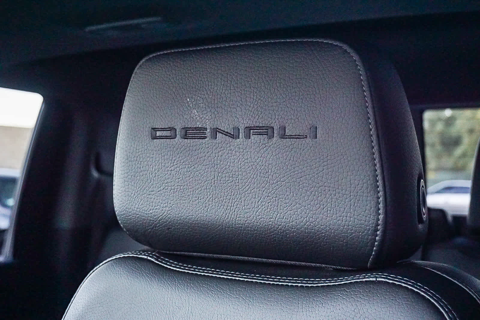 Used 2022 GMC Sierra 2500 Denali w/ Denali Ultimate Package image 27