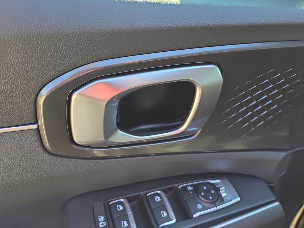 New 2026 Kia Sorento LX image 19