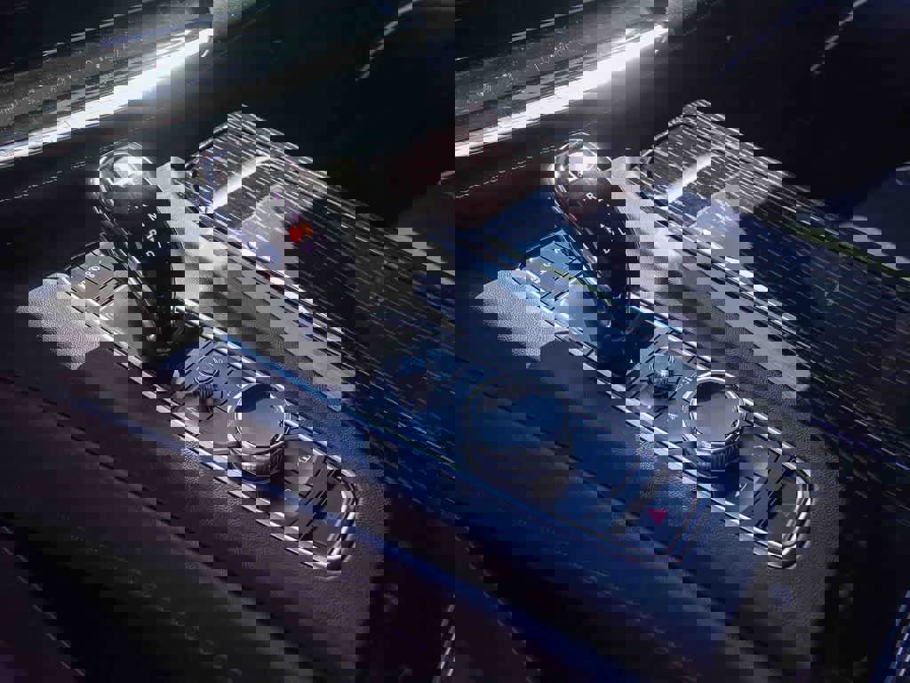 Used 2023 Cadillac Escalade ESV Sport w/ LPO, ONYX Package image 18