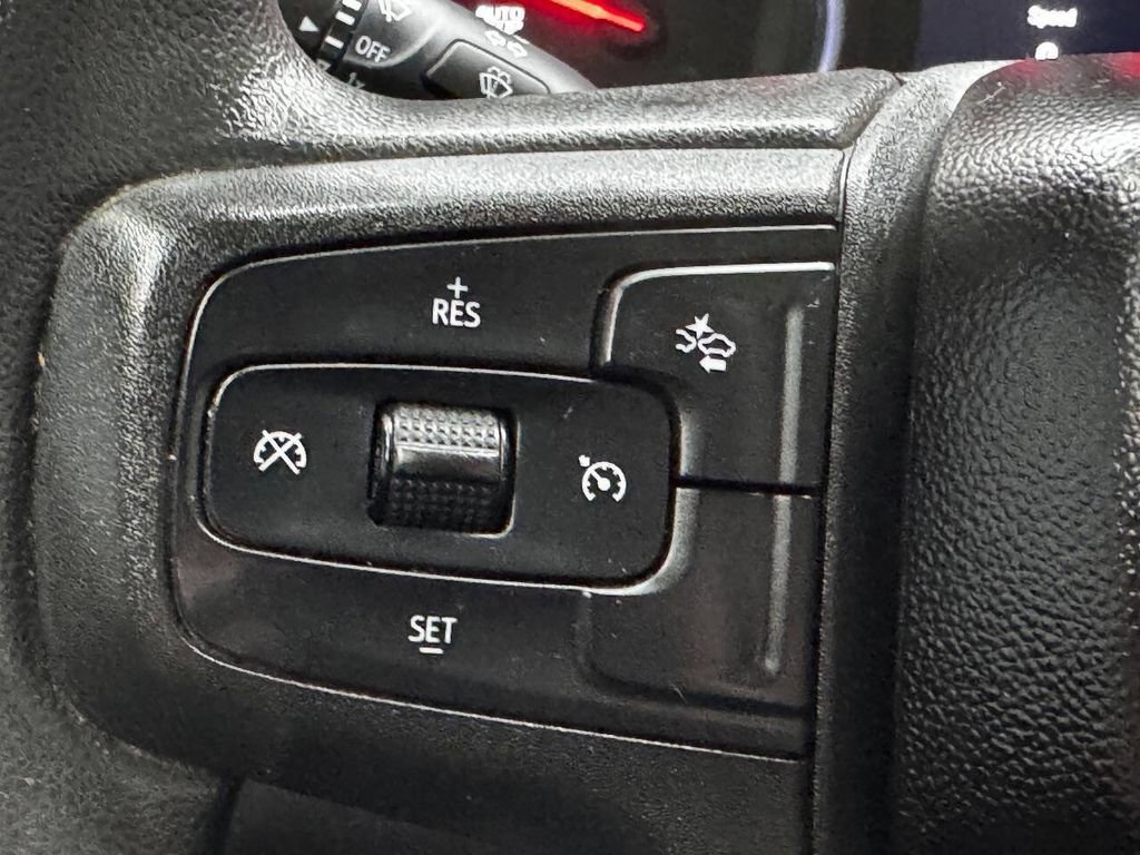 Used 2023 Chevrolet Silverado 1500 Custom image 29