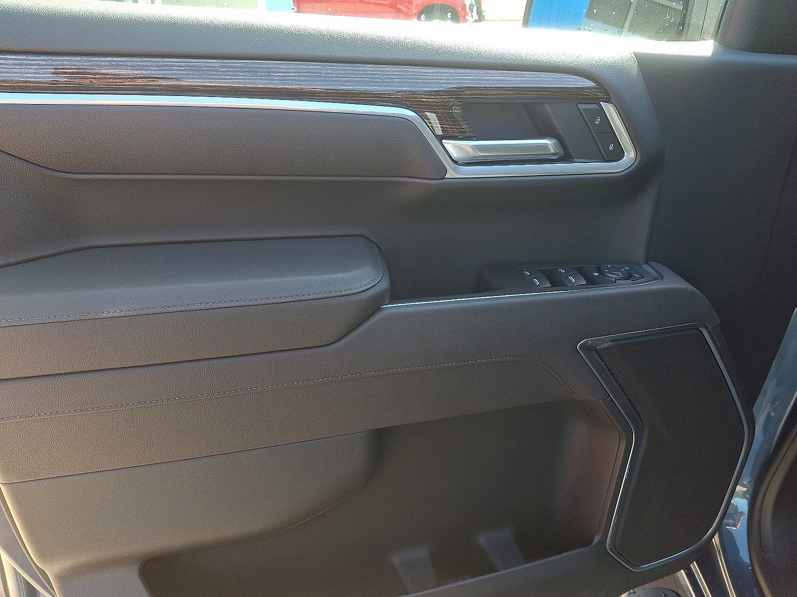 New 2026 GMC Sierra 1500 Elevation image 12