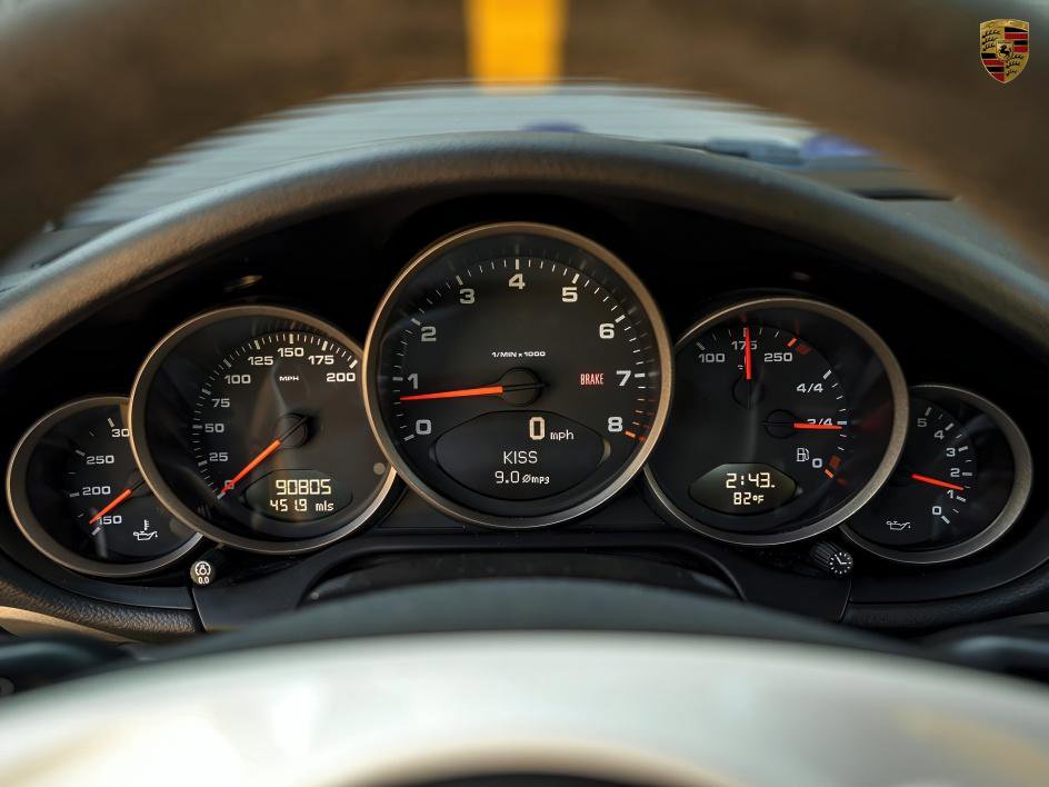 Used 2010 Porsche 911 Carrera 4 image 35