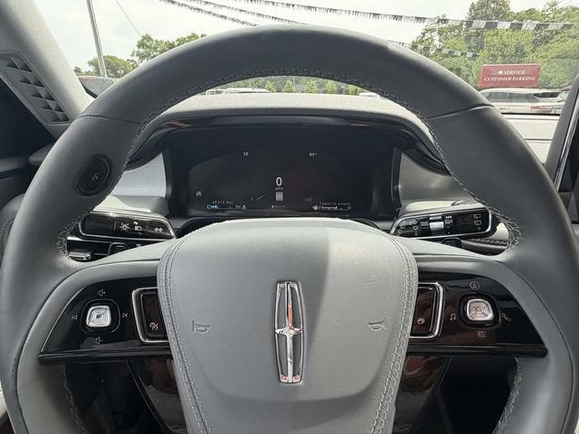 Used 2020 Lincoln Aviator Reserve w/ Equipment Group 201A RWD image 27