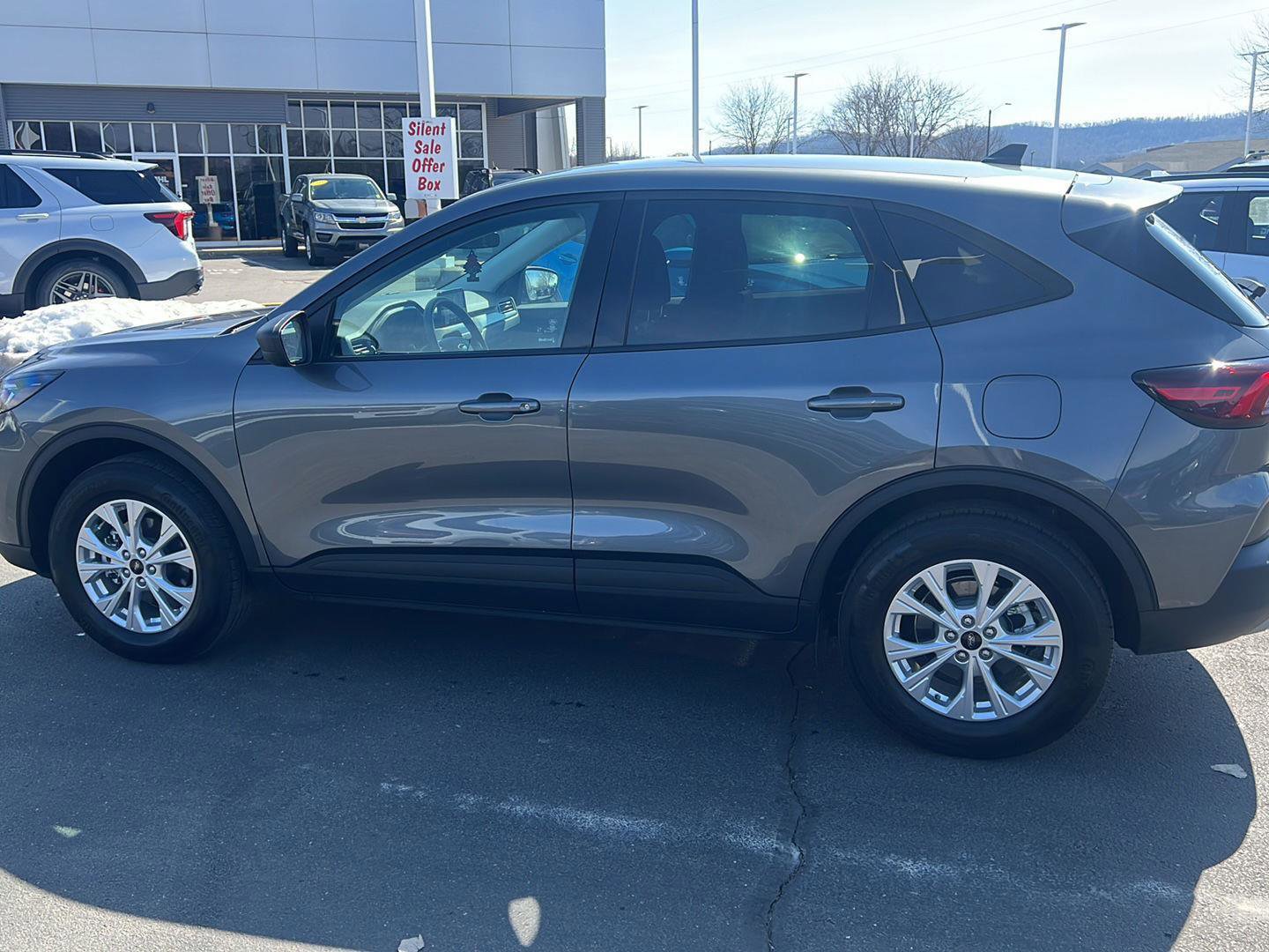 Used 2025 Ford Escape Active w/ Cold Weather Package image 11