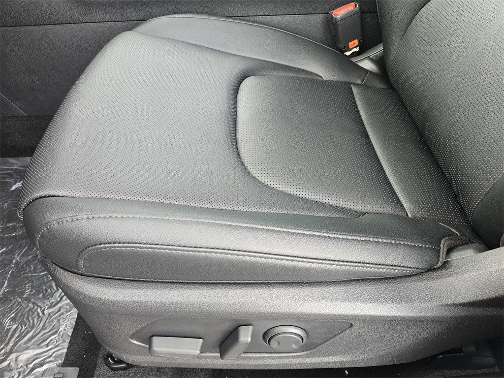 New 2026 Kia Sportage SX image 17