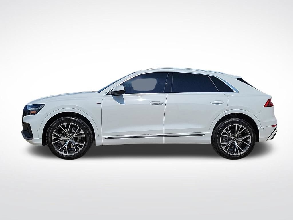 Used 2021 Audi Q8 Premium Plus w/ Premium Plus Package AWD/4WD image 2