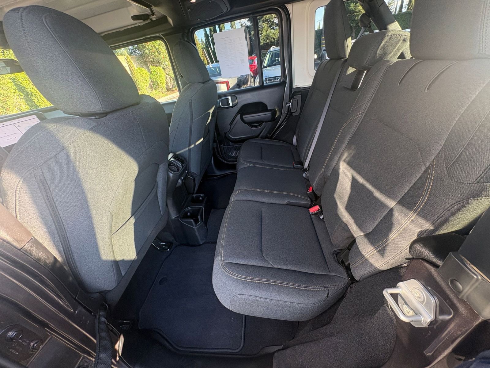 Used 2025 Jeep Wrangler Sport S AWD/4WD image 24