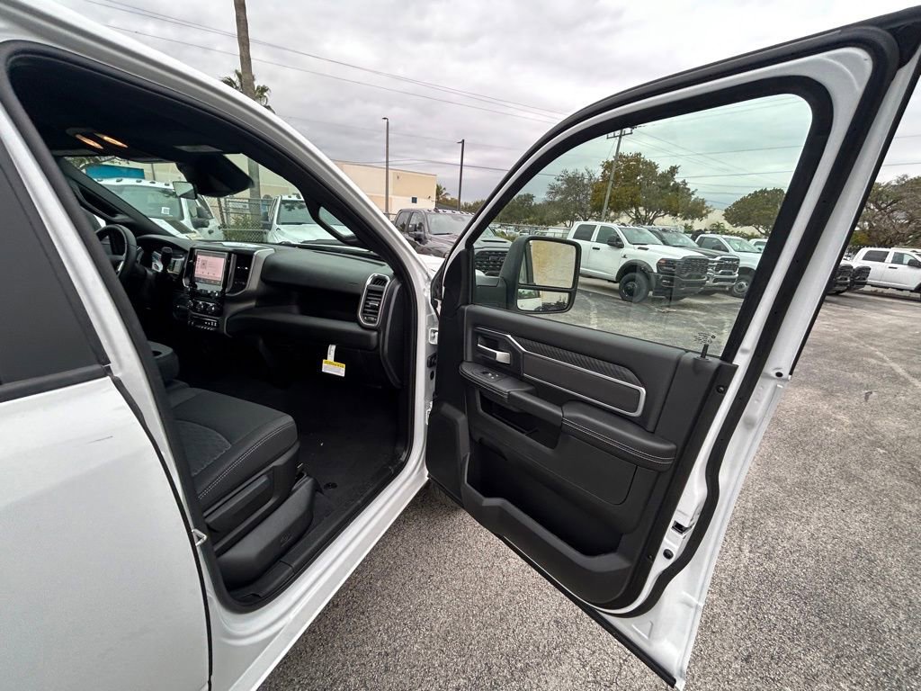 New 2026 RAM 3500 Big Horn image 35