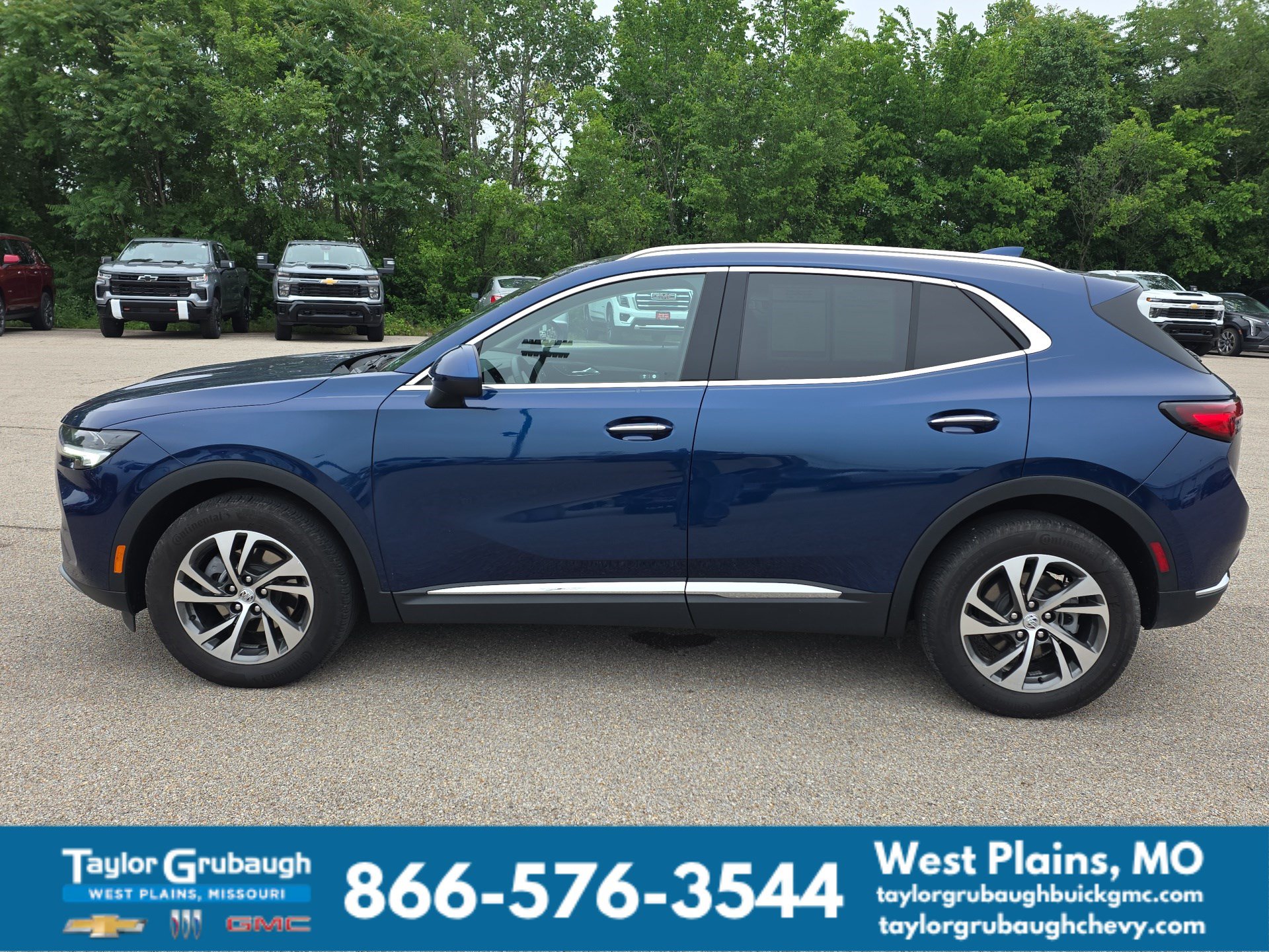 Used 2023 Buick Envision Essence FWD image 5