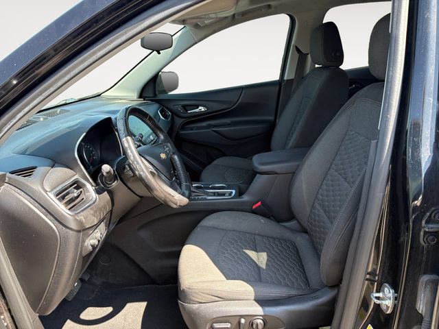 Used 2018 Chevrolet Equinox LT w/ Sun & Infotainment Package FWD image 9
