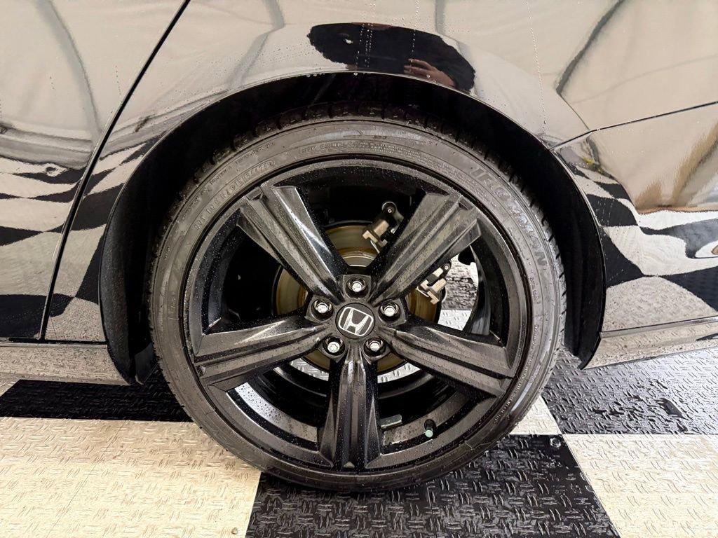 Used 2024 Honda Accord Sport image 11