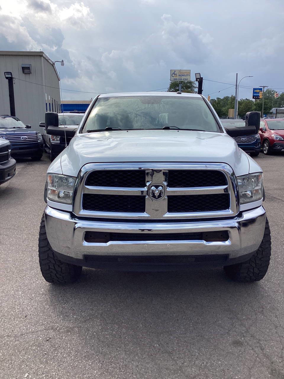 Used 2017 RAM 2500 SLT image 27