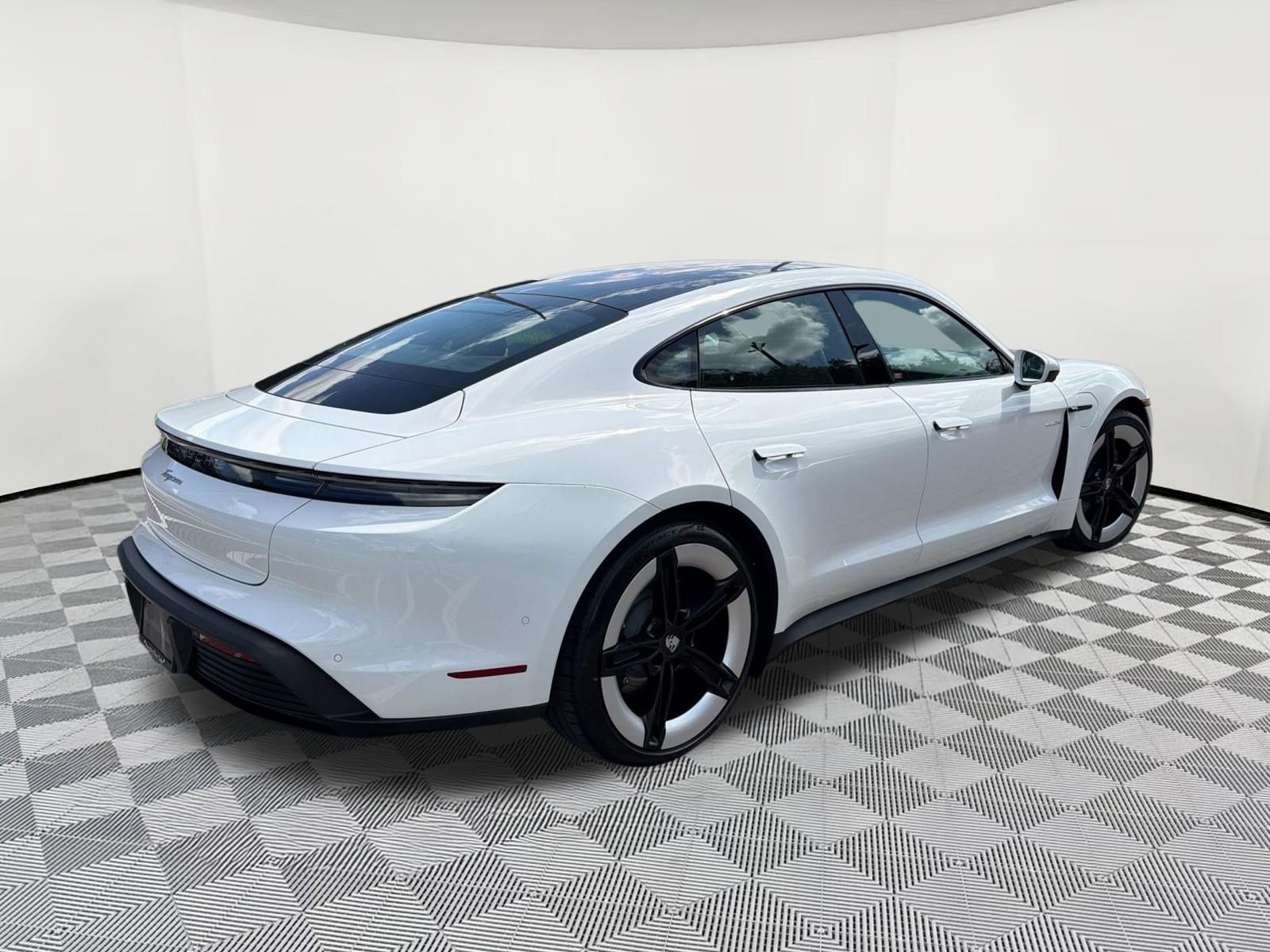 Certified 2025 Porsche Taycan RWD image 9