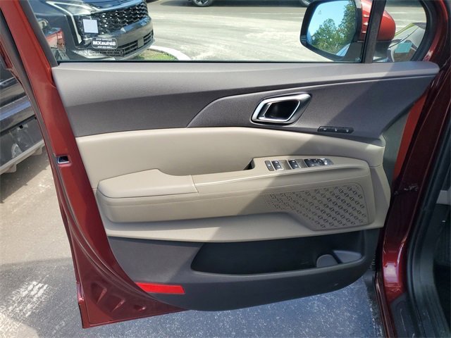 New 2026 Kia Carnival SX image 5