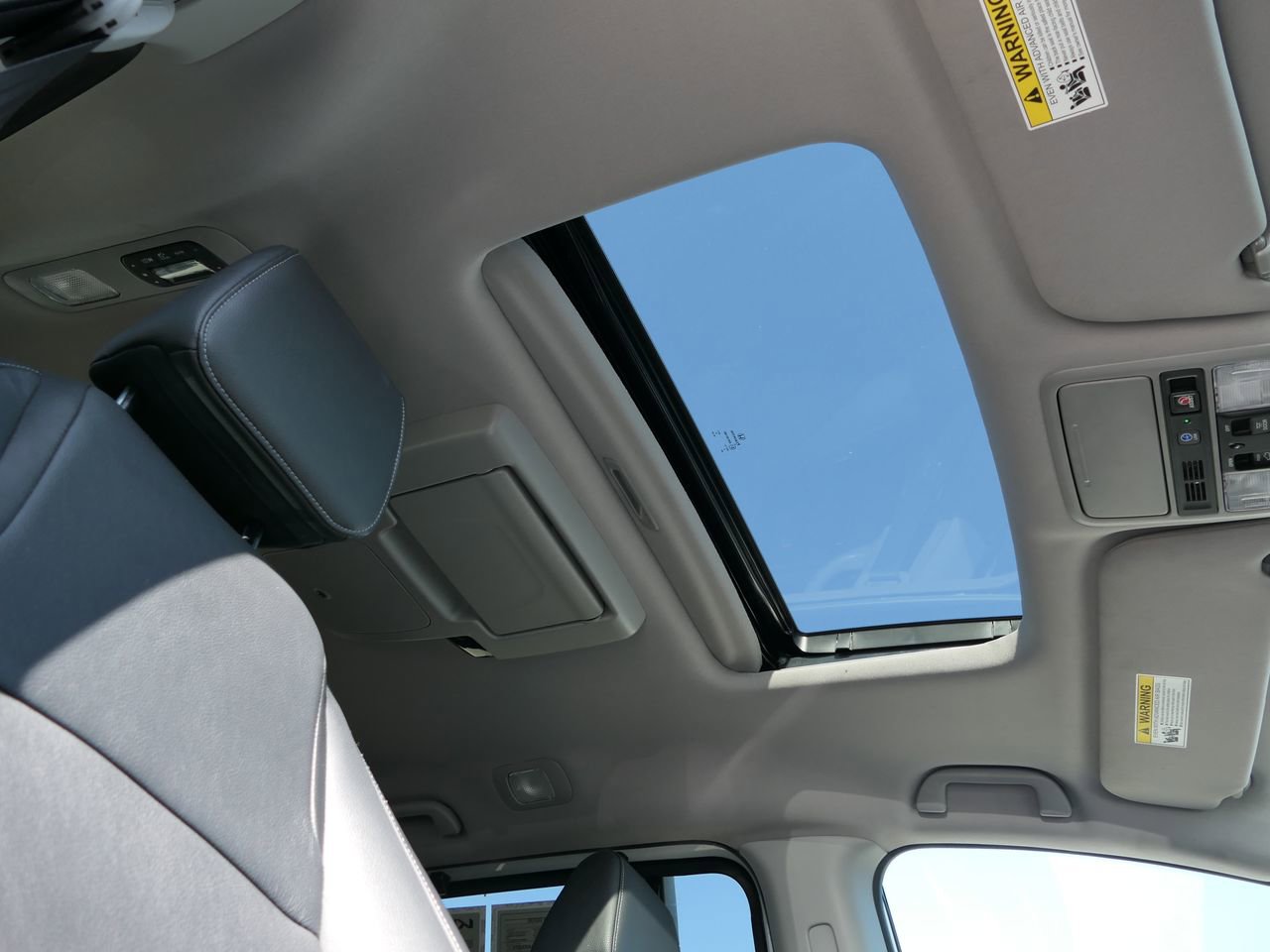 Used 2024 Honda Odyssey Touring image 27