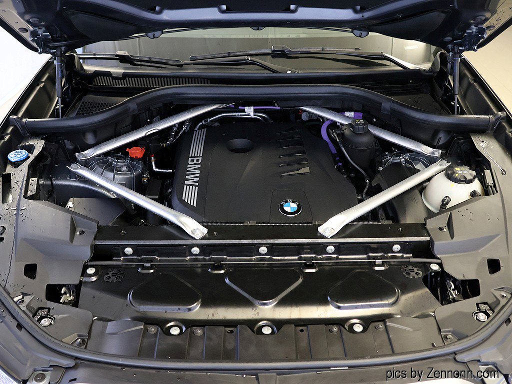 Certified 2025 BMW X5 xDrive40i w/ Premium Package image 40