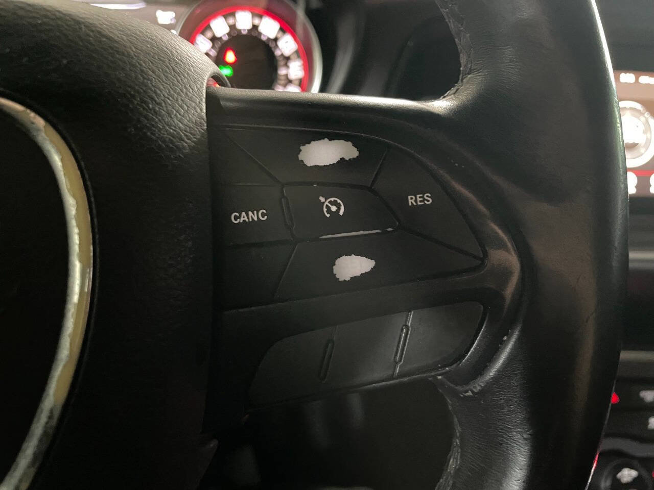 Used 2019 Dodge Challenger SXT image 37