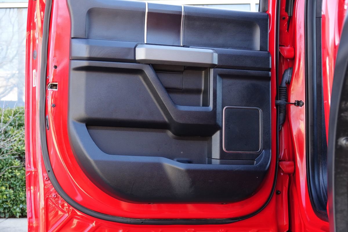 Used 2018 Ford F150 Raptor w/ Equipment Group 802A Luxury AWD/4WD image 38