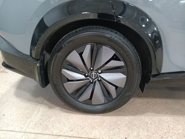 Used 2024 Nissan Ariya AWD image 37