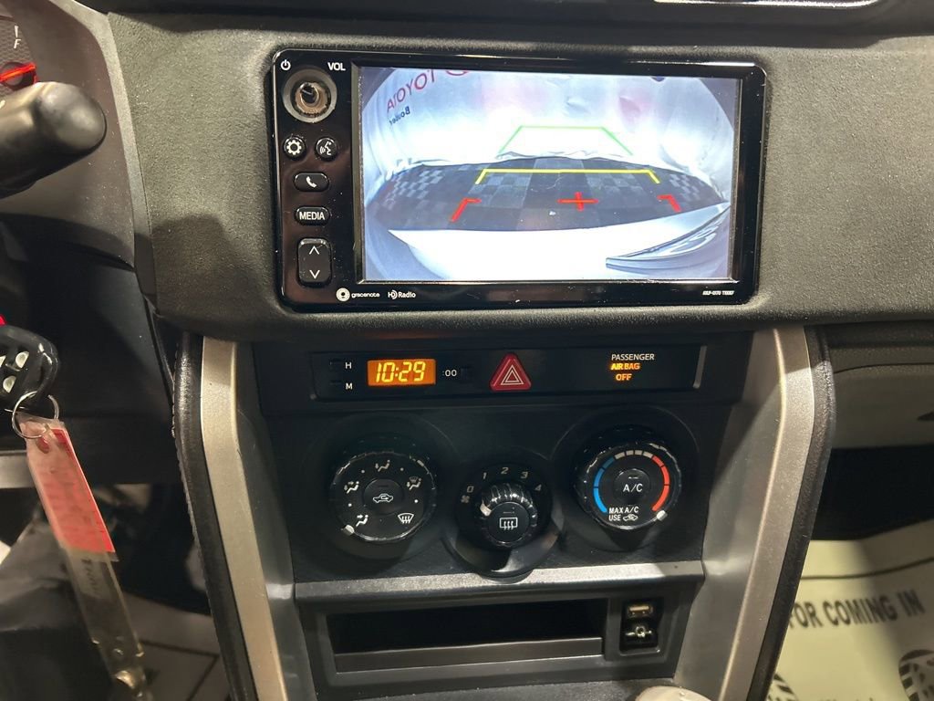 Used 2017 Toyota 86 image 24