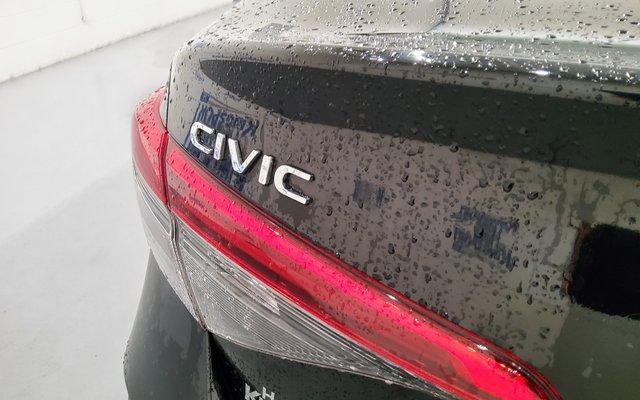 Used 2022 Honda Civic Sport image 35
