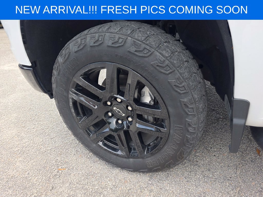 Used 2023 Chevrolet Silverado 1500 LT Trail Boss w/ Convenience Package II AWD/4WD image 6