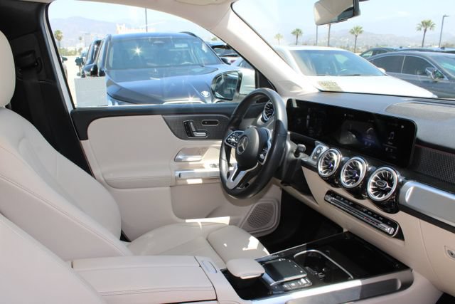 Used 2022 Mercedes-Benz GLB 250 image 5
