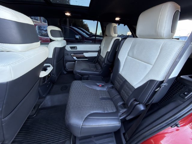 Used 2023 Toyota Sequoia Capstone AWD/4WD image 29