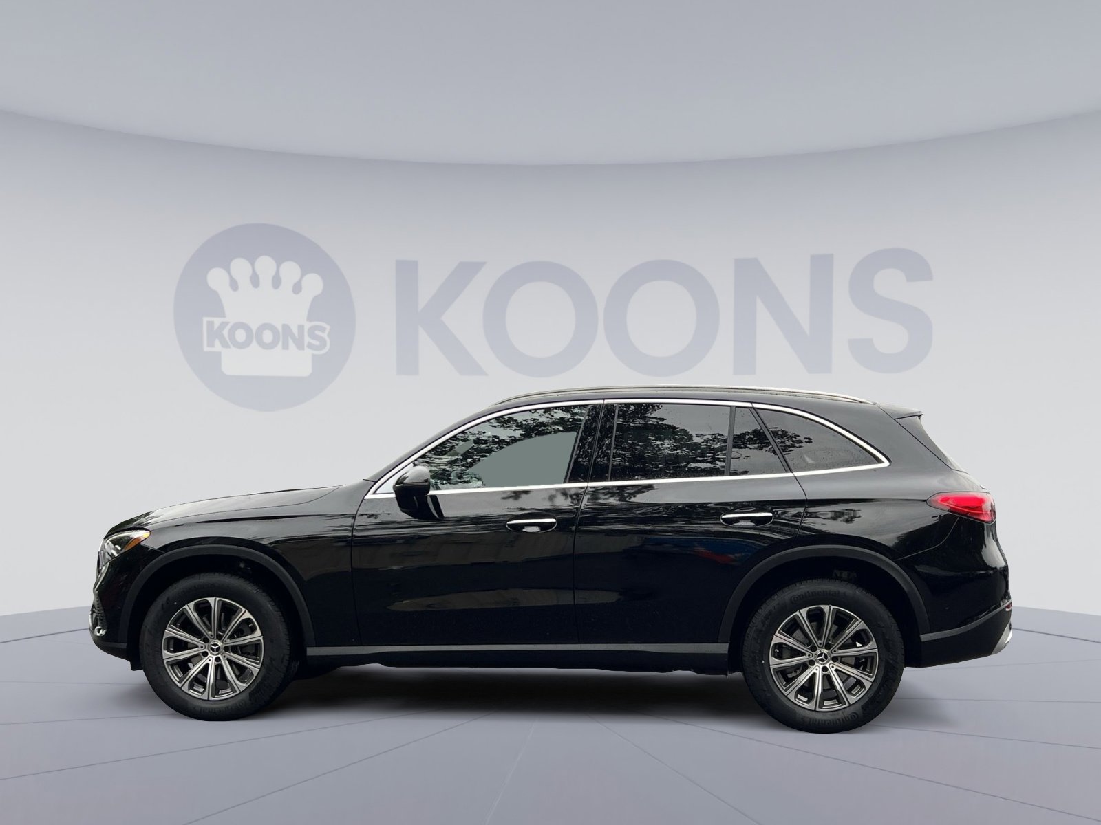 Certified 2026 Mercedes-Benz GLC 300 GLC 300 image 2